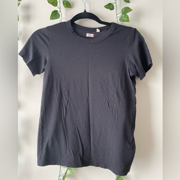 TNA Black Tee | Size XS - Picture 1 of 3